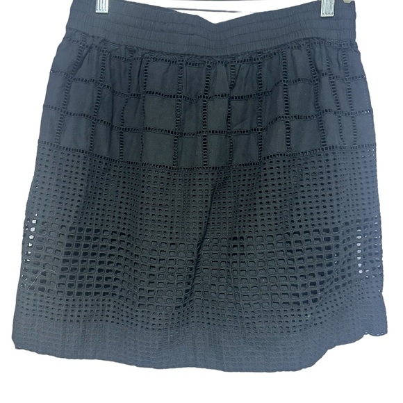 Tommy Bahama Daphne Eyelet Skirt Black Small/Petite - Picture 13 of 15